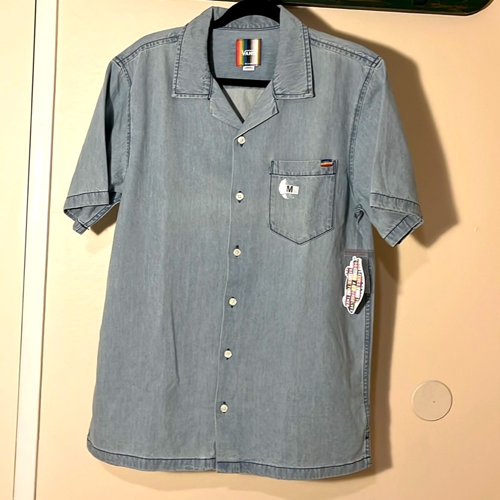 NWT Vans Unisex Chambray Denim Shirt